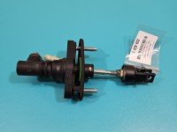 Pompka sprzęgłowa Toyota Auris II 31420-02031-D 1.4 D4D