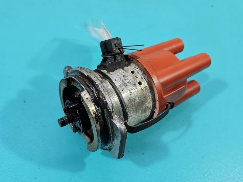 Aparat zapłonowy Opel Corsa B 0237521024 1.4 jedn Aparat zapłonowy Opel Corsa B 0237521024 1.4 jedn