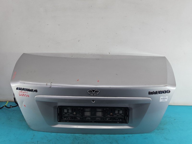 Klapa tył Chevrolet Lacetti sedan 4d srebrny 92U