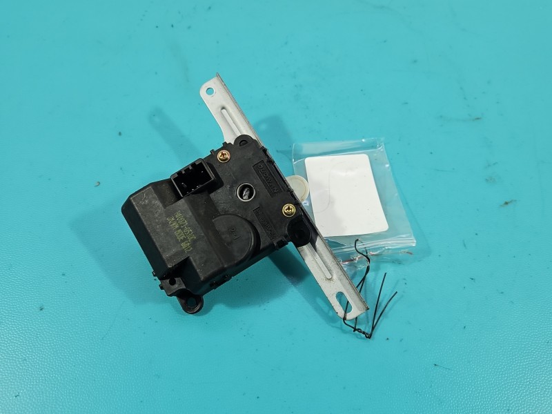 Silniczek nawiewu NAGRZEWNICY Kia Sportage II 04-10 H40073-0530C EUROPA Silniczek nawiewu NAGRZEWNICY Kia Sportage II 04-10 H40073-0530C EUROPA