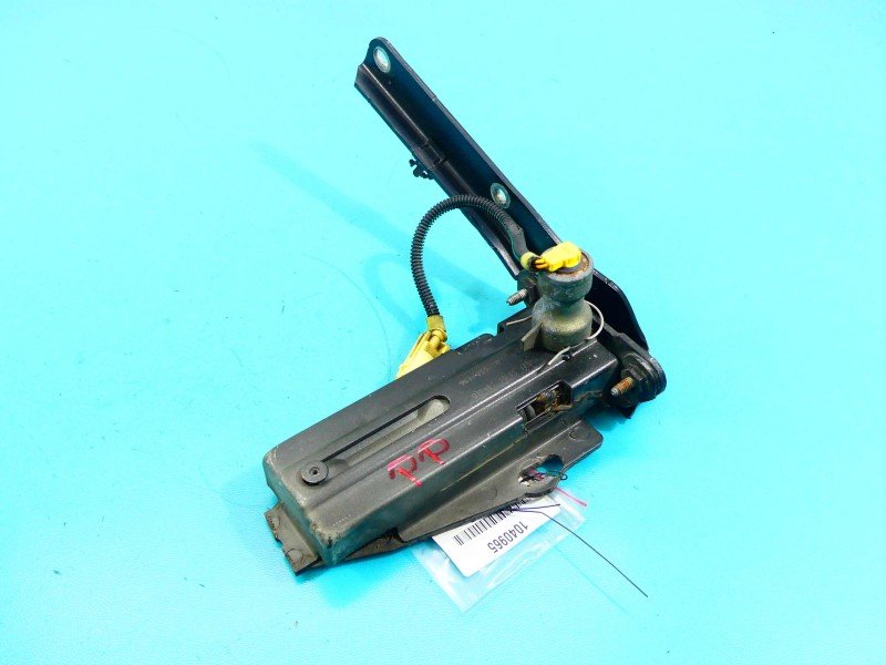 Zawias maski prawy Citroen C6 Zawias maski prawy Citroen C6