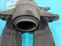 Zacisk przód prawy Fiat Bravo II 1.9 jtd