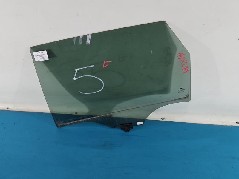 Szyba drzwi tył lewa Hyundai I30 III 16- HB