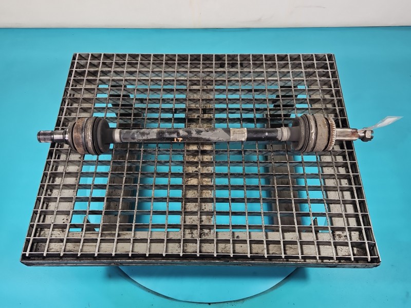 Półoś tył prawa Kia Stinger 2.0 T-GDI automat