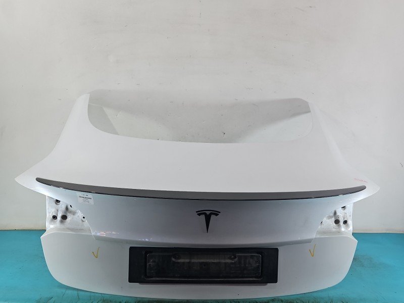 Klapa tył Tesla Model 3 2017- sedan 4d biały PPSW Klapa tył Tesla Model 3 2017- sedan 4d biały PPSW