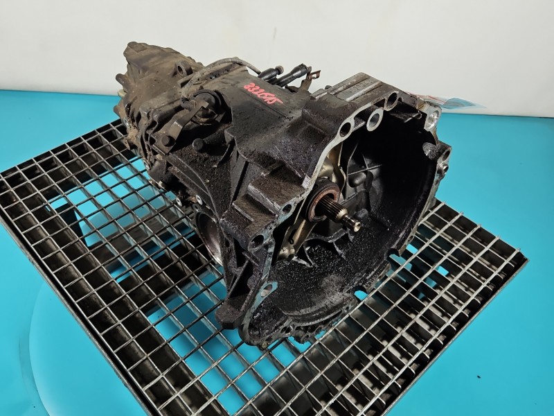 Skrzynia biegów Audi A4 B5 1.9 tdi