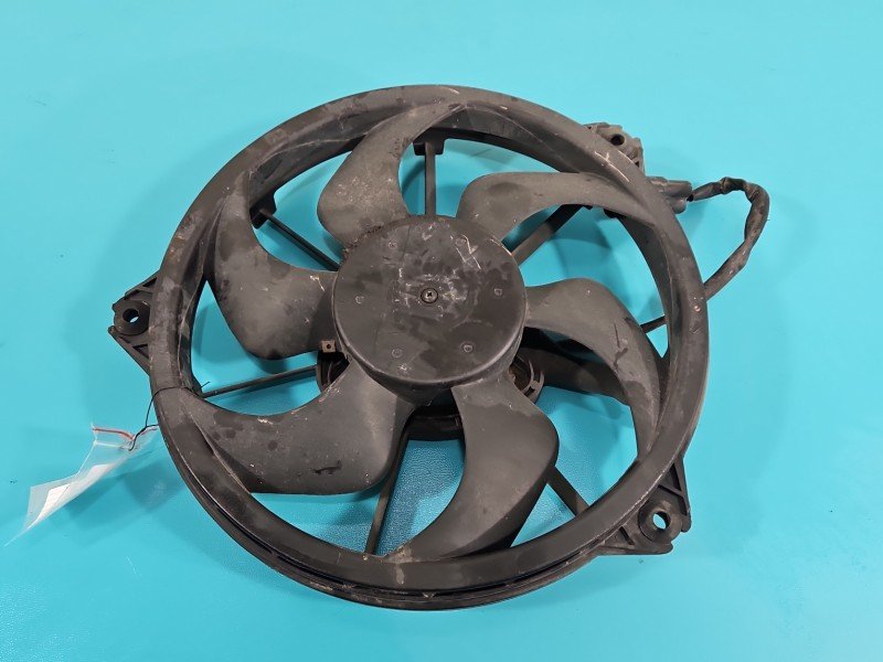 Wentylator Wiatrak klimatyzacji Fiat Scudo II 06- 2.0 jtd Wentylator Wiatrak klimatyzacji Fiat Scudo II 06- 2.0 jtd
