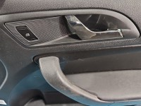 Tapicerka drzwi przód prawa boczek Skoda Yeti 5L1867006P