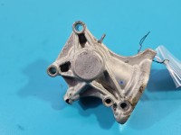 Mocowanie uchwyt Producent części: DS, Pompy paliwa wysokiego ciśnienia CITROEN DS4 II 21- 9811831280