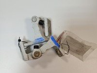 Zawias drzwi przód lewy Vw Touareg II 10- 8K0831401A