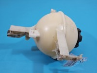 Zbiorniczek Zbiornik wyrównawczy BMW G30 2.0d