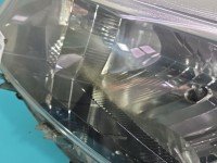 Reflektor lewy lampa przód Toyota Yaris III EUROPA