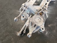 Tylna belka oś tył Ford Focus Mk4 1.5 TDCI