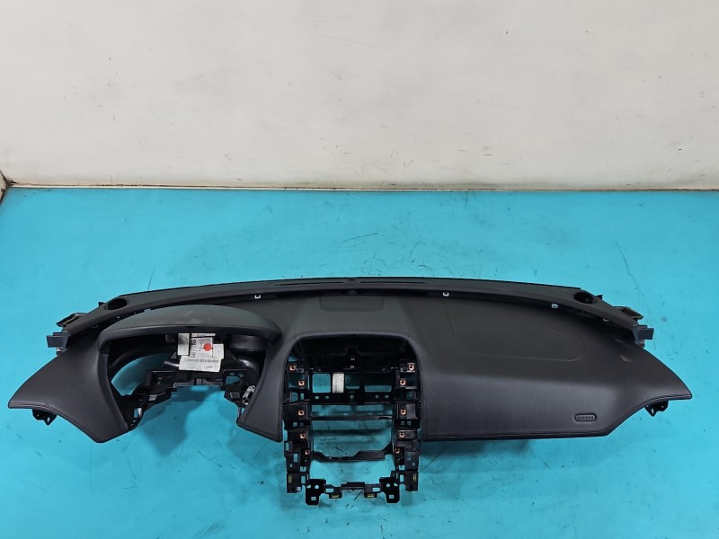 Deska rozdzielcza airbag pasażera kokpit Jaguar XE X760