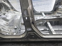 Próg prawy SŁUPEK ŚRODKOWY B Toyota Corolla E21 19- sedan 4d 6X1