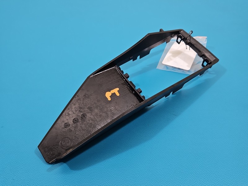 Mocowanie uchwyt BMW iX3 G08