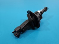 Pompka sprzęgłowa VOLVO V70 III 2.0 D4 T241122