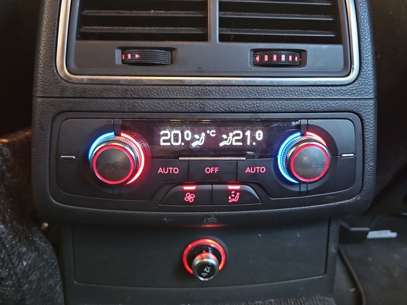 Konsola panel nawiewu AUDI A6 C7 4G0919158C, A2C53400312