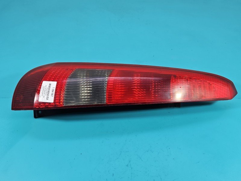 Lampa tył lewa Ford Fiesta Mk6 HB