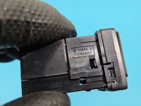 Gniazdo USB Toyota Yaris III 86190-0D060