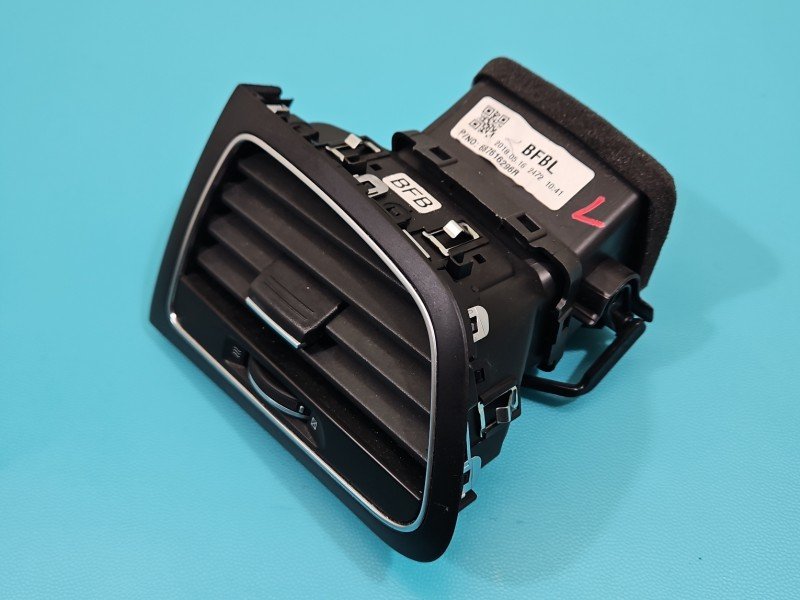 Kratka nawiewu Renault Megane IV 687616296R EUROPA