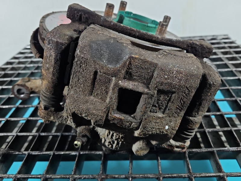 Zacisk przód lewy Honda Jazz II 1.3 wiel