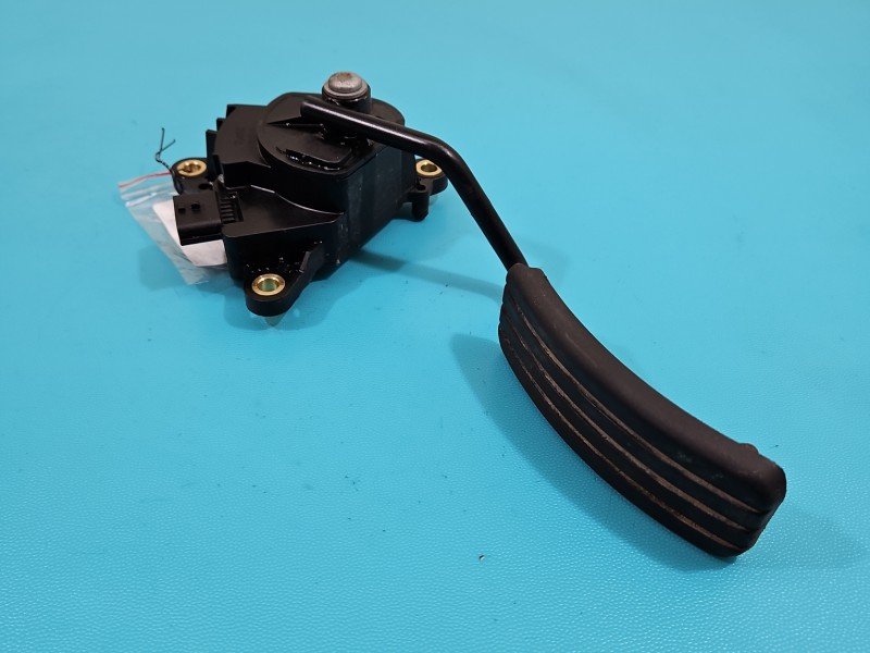 Pedał gazu potencjometr Renault Kangoo II 8200436864 1.5 dci Pedał gazu potencjometr Renault Kangoo II 8200436864 1.5 dci