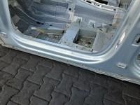 Próg lewy SŁUPEK ŚRODKOWY B AUDI A8 D4 4H sedan 4d LX7Q