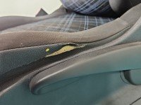 Fotel lewy przód kierowcy Renault Clio III EU