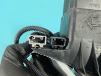 Pas bezpieczeństwa tył środkowy TOYOTA, Europejska, zapinka środkowa Toyota Rav4 V