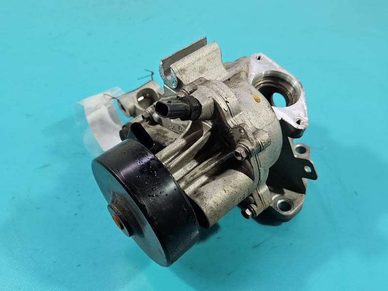 Pompa wody Opel Astra V K 1.5 cdti 55515120, 55484777