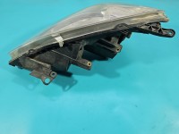 Reflektor prawy lampa przód Opel Zafira B EUROPA 13260845, 0301214206