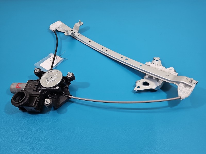 Podnośnik tył prawy SZYBY WINDA Toyota Rav4 V 85710-42150