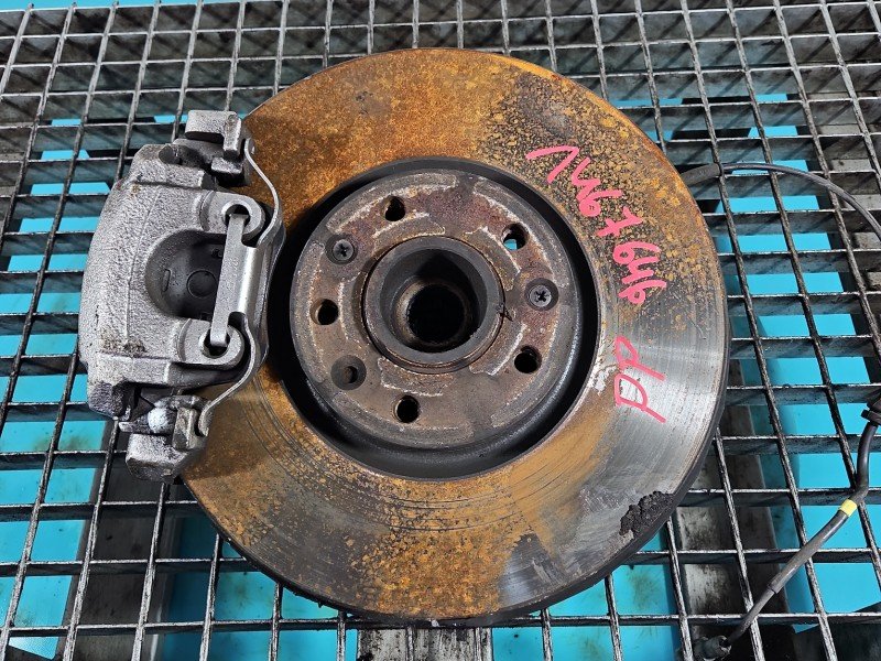 Zwrotnica prawa piasta przód 2.0 hdi Citroen C4 Grand Picasso II 13-22 Zwrotnica prawa piasta przód 2.0 hdi Citroen C4 Grand Picasso II 13-22