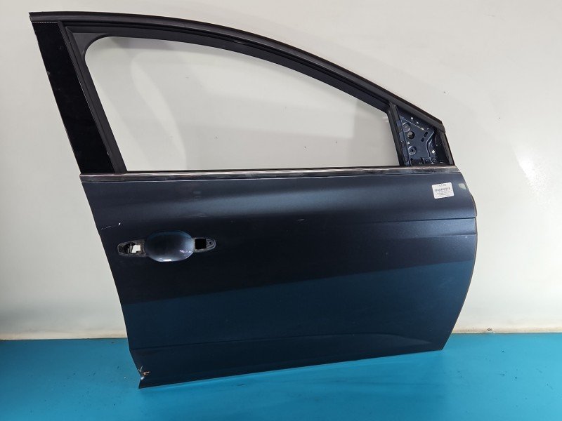 DRZWI PRZÓD PRAWE PASAŻERA Renault Megane IV 4d grafitowy TEKPN DRZWI PRZÓD PRAWE PASAŻERA Renault Megane IV 4d grafitowy TEKPN