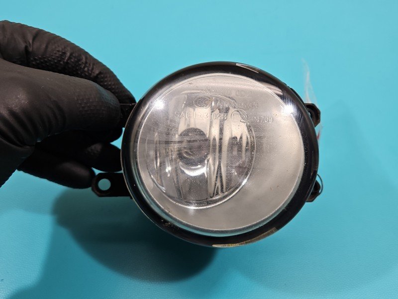 Halogen prawy Toyota Corolla E15