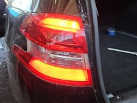 Lampa tył lewa błotnika Peugeot 308 II T9 kombi EUROPA 9678093980