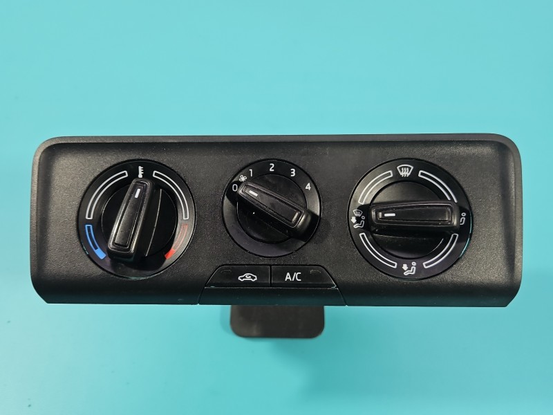 Konsola panel nawiewu Skoda Fabia III 6V0820045A