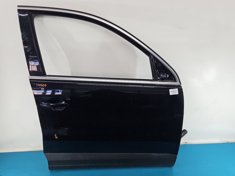 DRZWI PRZÓD PRAWE PASAŻERA Vw Tiguan I 07- 5d LC9X