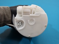 pompka Pompa paliwa Opel Grandland 1.2 T 9844352980 Producent części: OPEL, uszkodzony kosz