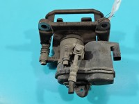 Zacisk tył lewy Audi A4 B9 kombi 2.0 TDI