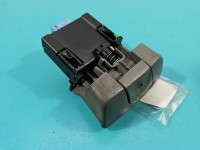 Przełącznik hamulca ręcznego Renault Scenic II 8200270265