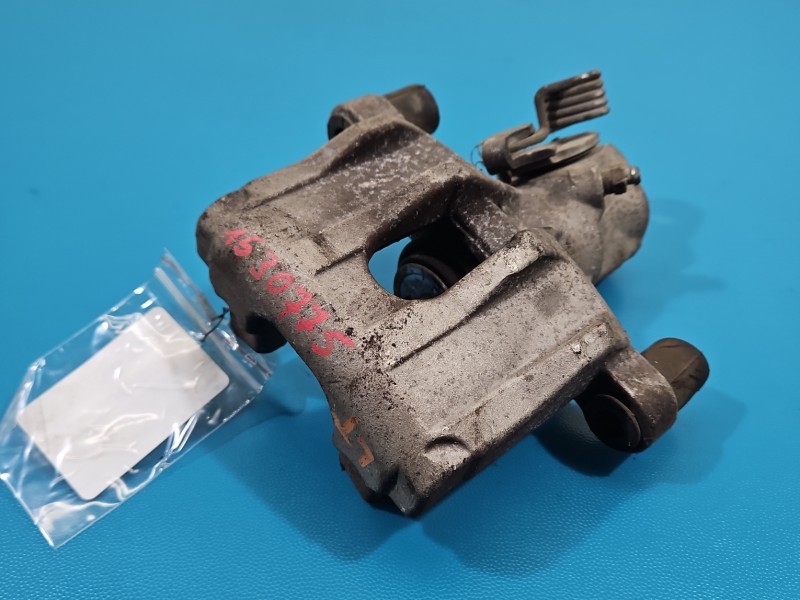 Zacisk tył lewy Volvo V50 S40 II 2.0d kombi