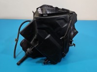 Obudowa filtra powietrza Audi A5 8T 3.0 tdi 8K0133835B, 8K0133837B