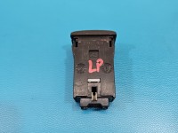 Przełącznik Podgrzewania fotela lewy przód Suzuki Swift Mk8 SP241-202