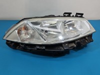 Reflektor prawy lampa przód Renault Megane II EUROPA 8200073221J