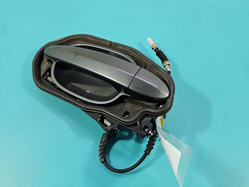 Klamka przód prawa zewnętrzna Bmw e60 e61 7034544