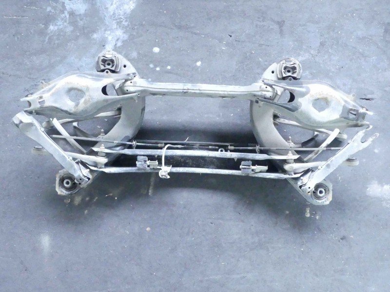 Tylna belka oś tył Mercedes CLS II C218 W218 218 4.7 V8 (278922) Tylna belka oś tył Mercedes CLS II C218 W218 218 4.7 V8 (278922)