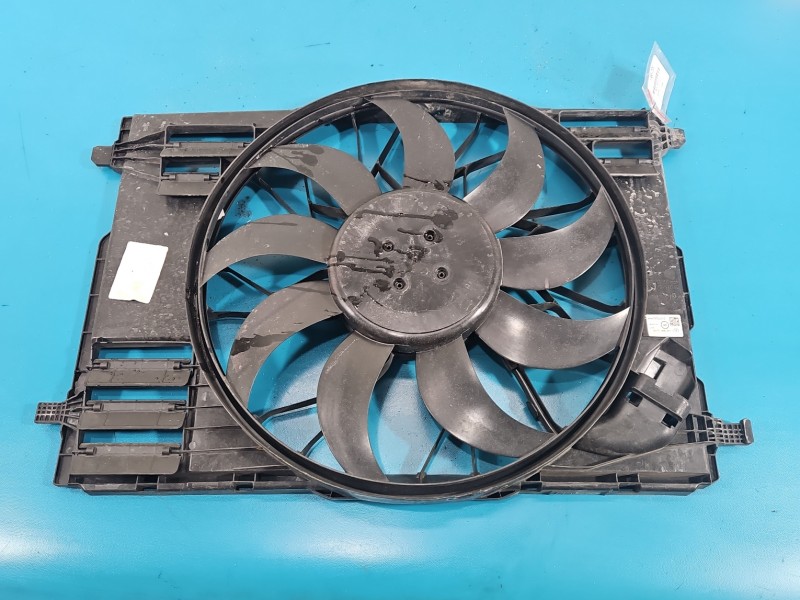 Wentylatory Wentylator chłodnicy Mercedes W177 A2479060200 2.0 T