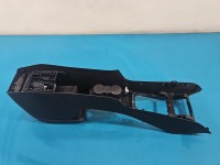 Podłokietnik TUNEL Skoda Octavia III 5E1863241 EUROPA